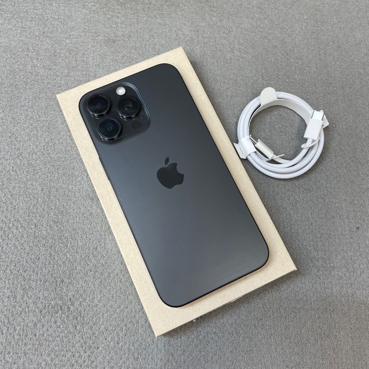 iPhone 15ProMax 512GB �֥�å������˥�������� SIM�ե꡼����̵��