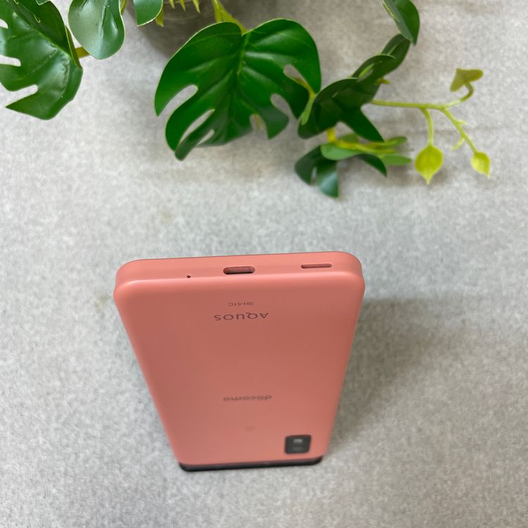 ����Ʊ�� AQUOS Wish2 SH-51C 64GB ������� �ɥ����� SIM�ե꡼ ����̵��