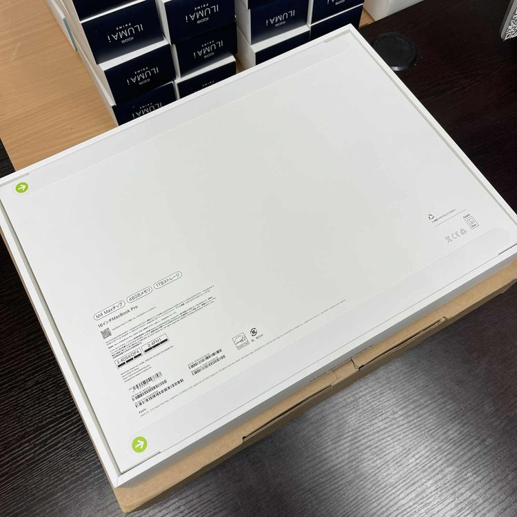 ʡ̤ MacBook Pro 16 M4 Max å 48GB SSD 1TB