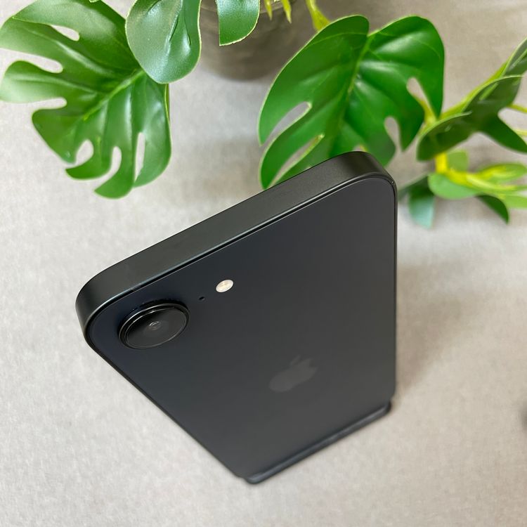 �Хåƥ꡼100% iPhone 16e 128GB �֥�å� Apple�� SIM�ե꡼����̵��