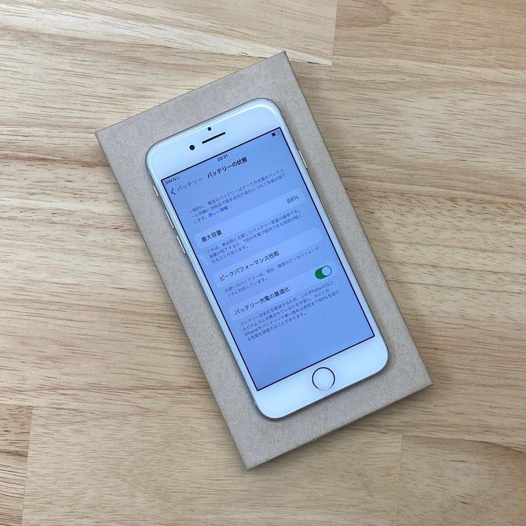 �Хåƥ꡼ 88% iPhone 7 32GB ����С��������� SIM�ե꡼����̵��