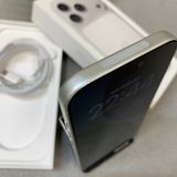 �Хåƥ꡼94% iPhone 17Pro 512GB ����С�AU�� SIM�ե꡼
