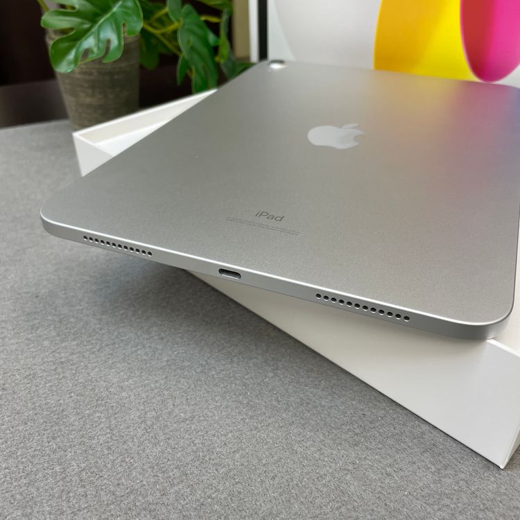 �Хåƥ꡼ 89% iPad ��10���� 64GB ����С�WiFi�� ��ǥ� ����̵��