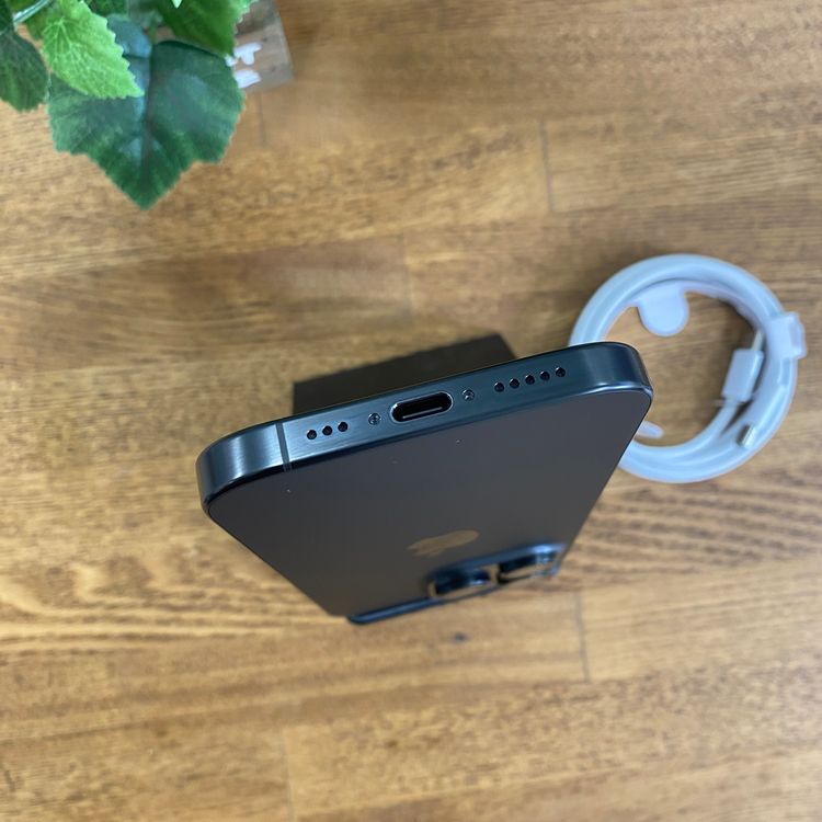 iPhone 16Pro 128GB �֥�å� ������ SIM�ե꡼����̵��