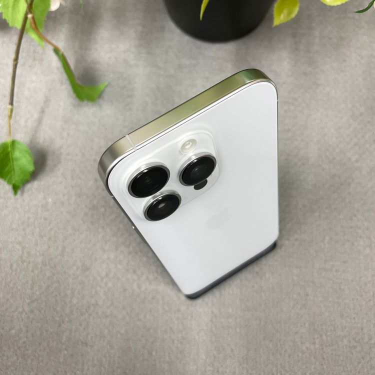 ����Ʊ�� iPhone16Pro 512GB �ۥ磻�� ������ SIM�ե꡼ ����̵��