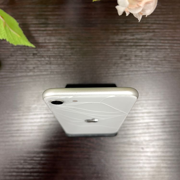 iPhone SE(第2世代) 128GB ホワイト  国内SIMフリー 送料無料