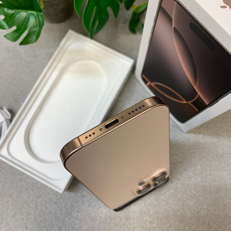 ����Ʊ�� iPhone16 Pro 128GB �ǥ����� ������ SIM�ե꡼����̵��