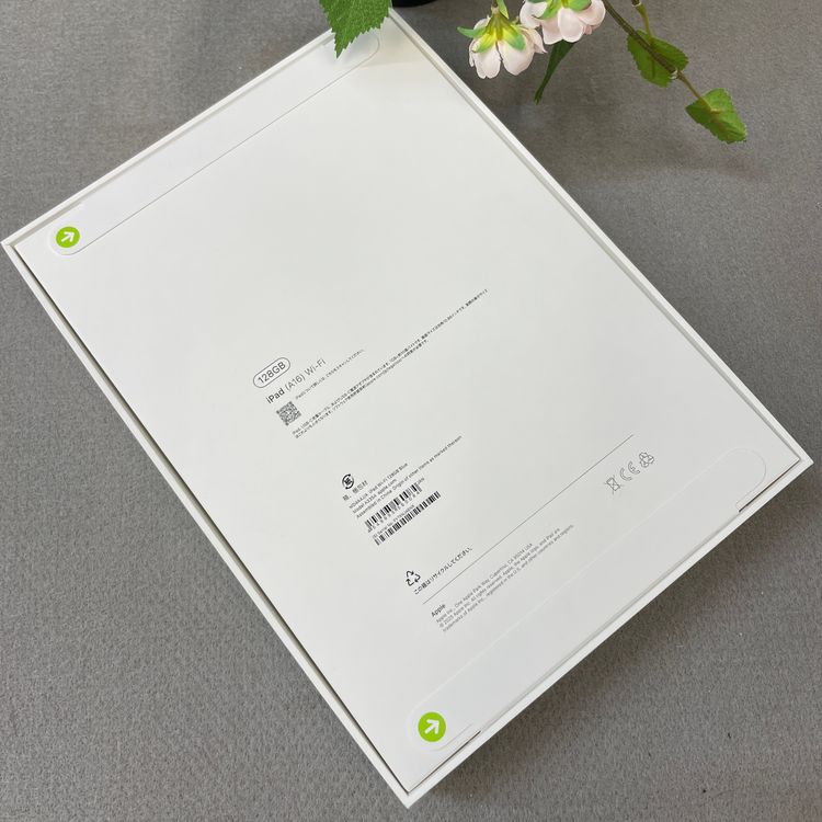 ���ʡ�̤���� iPad A16 11����� 128GB �֥롼 WiFi�� ����̵��
