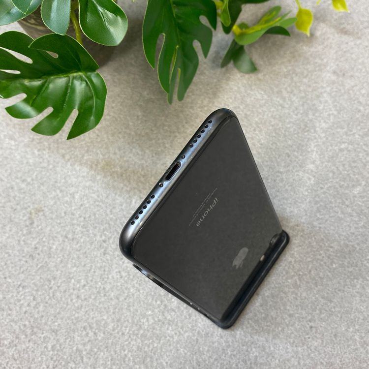 �Хåƥ꡼85�� iPhone 8 64GB �֥�å� ������ SIM�ե꡼����̵��