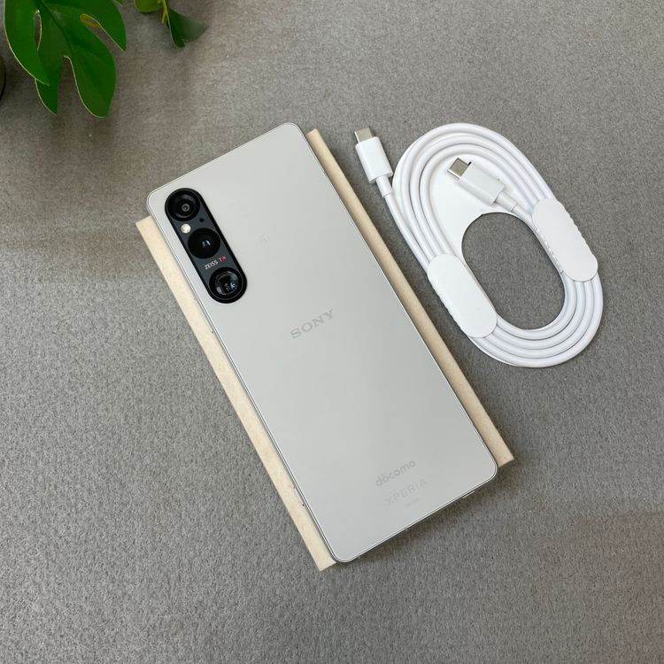 Sony Xperia 1 V SO-51D 256GB ����С� �ɥ����� SIM�ե꡼����̵��