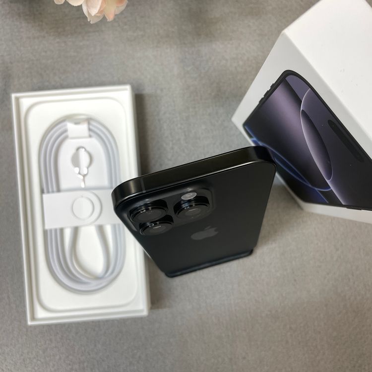 ����Ʊ�� iPhone 16Pro 128GB �֥�å� ������ SIM�ե꡼����̵��