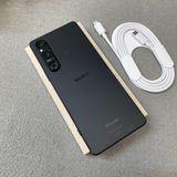 Sony Xperia 1 V SO-51D 256GB �֥�å� ������ SIM�ե꡼����̵��