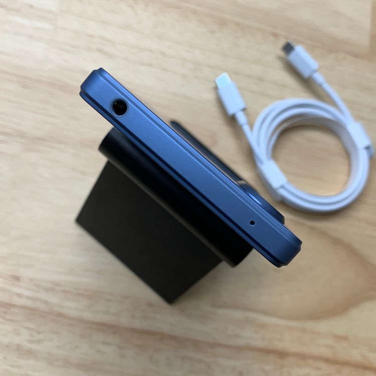Xperia 5 V SO-53D 128GB �֥롼 �ɥ����� SIM�ե꡼ ����̵��