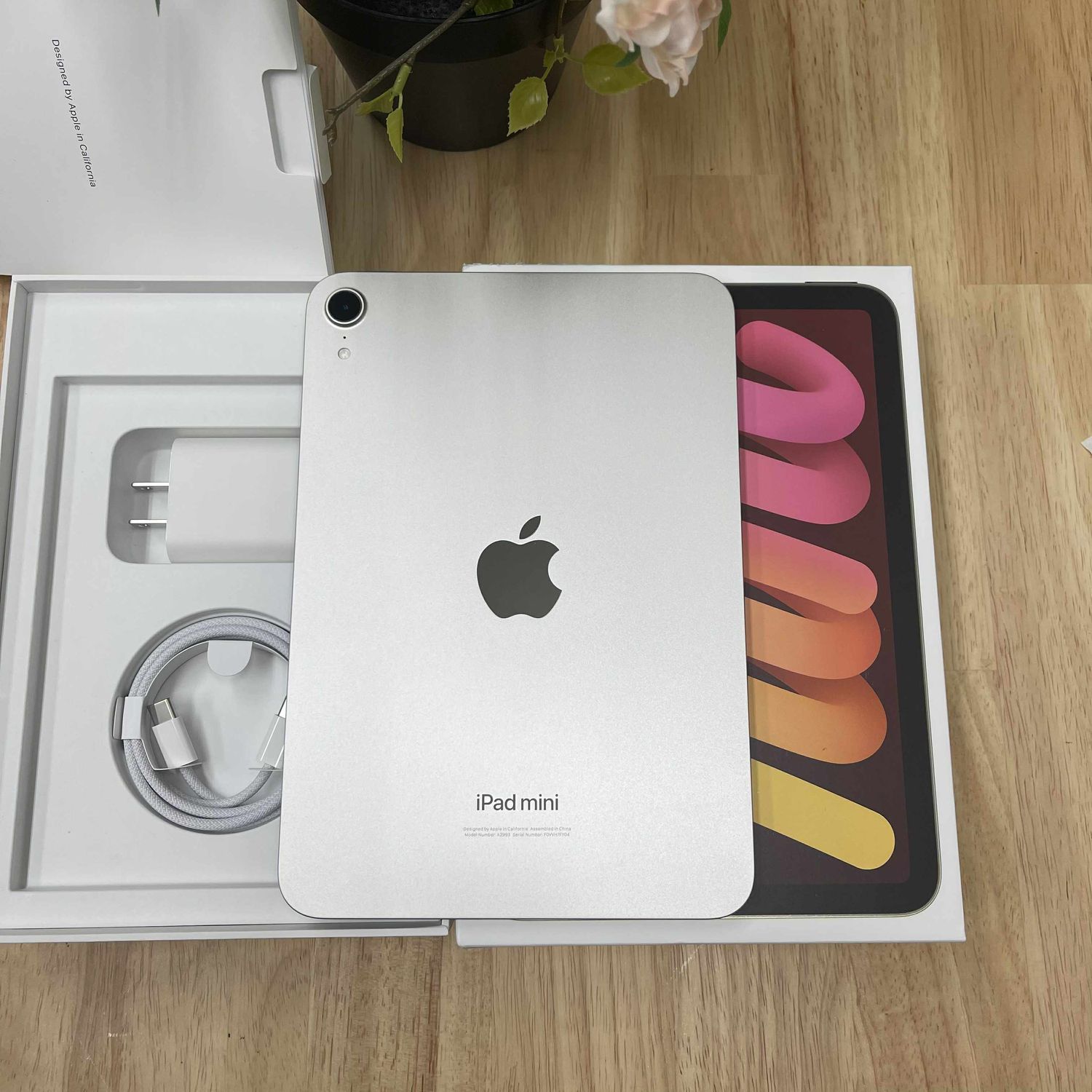 Apple - 新品未開封　最新モデルiPad mini A17Pro WiFi 256GB Amazon.com: Apple iPad mini (A17 Pro): Apple Intelligence