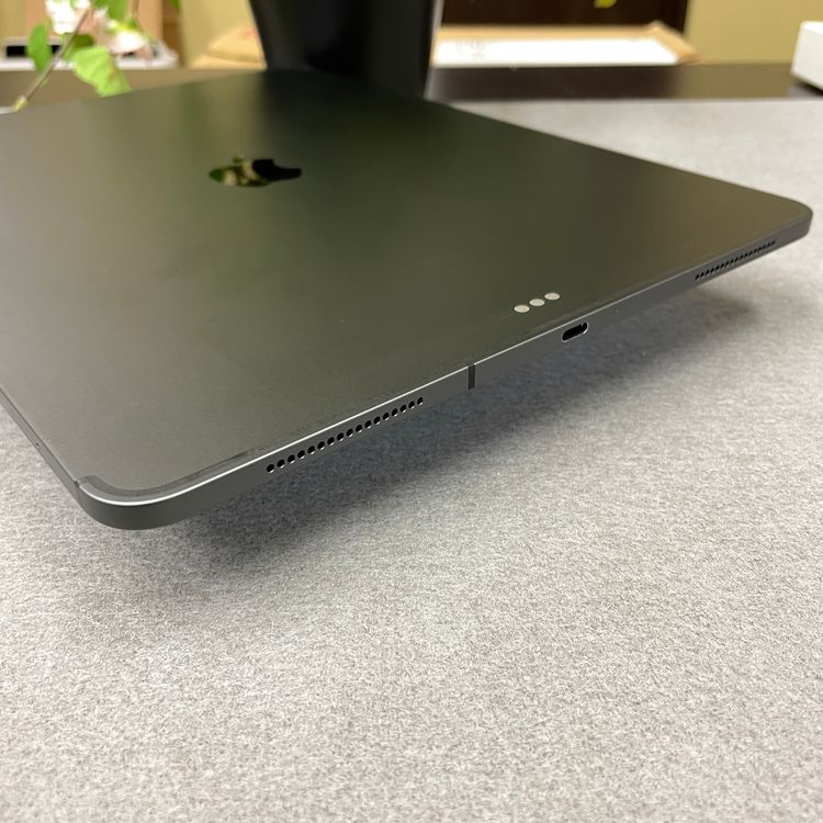 ����Ʊ�� iPad Pro 12.9���������4�����Wi-Fi + Cellular��ǥ�