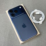 バッテリー 98% iPhone 17Pro 256GB ブルー 国内版SIMフリー送料無料