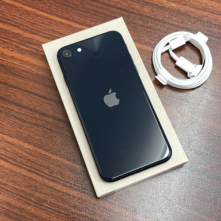 �Хåƥ꡼ 94% iPhone SE3 64GB �ߥåɥʥ��� ������ SIM�ե꡼ ����̵��