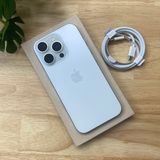 ����Ʊ�� iPhone16Pro 512GB �ۥ磻�� ������ SIM�ե꡼ ����̵��
