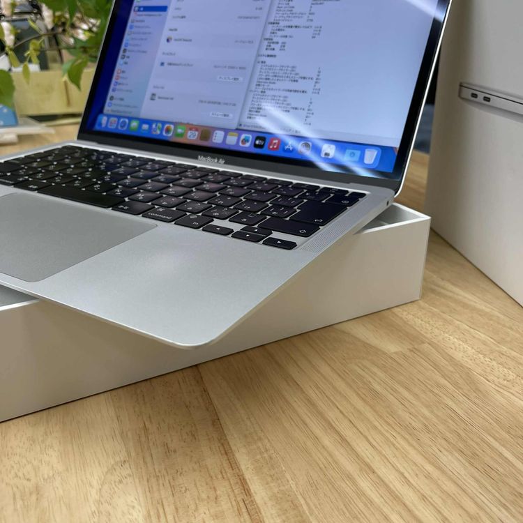 MacBook Air 13 M1å С 2020ǯ ̵ M1WFY