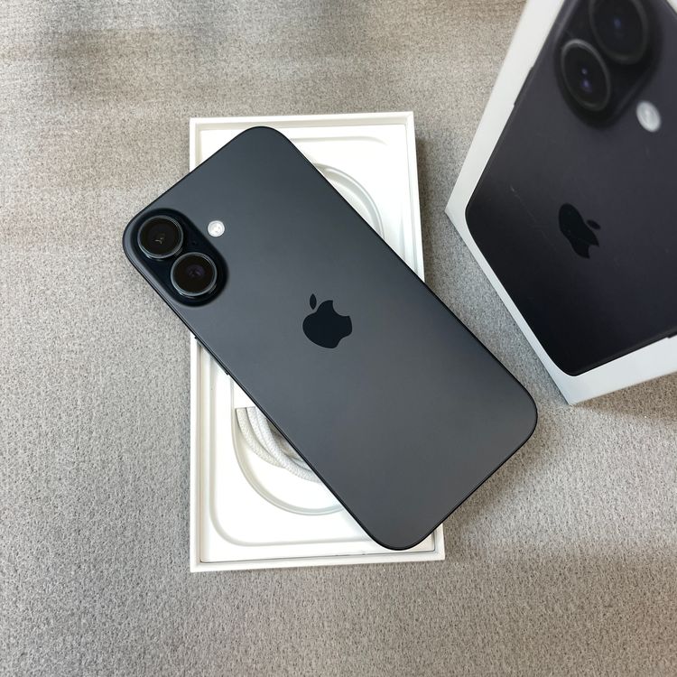 ����Ʊ�� iPhone16 128GB �֥�å� ������ SIM�ե꡼ ����̵��