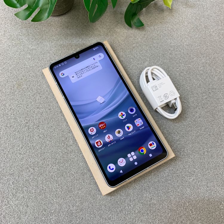 AQUOS sense7 128GB �֥롼 ������ SIM�ե꡼ ����̵��