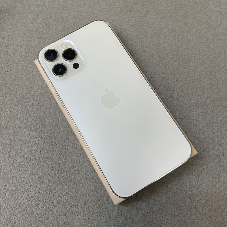 ����� iPhone 12Promax �ۥ磻�� 256GB ����̵��