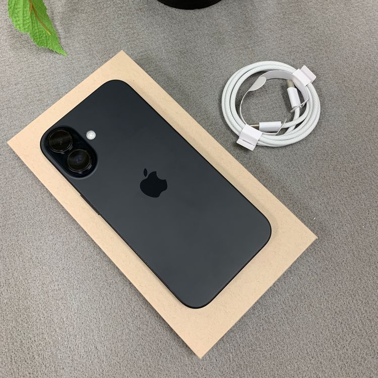 �Хåƥ꡼ 100% iPhone 16 128GB �֥�å� ������ SIM�ե꡼����̵��