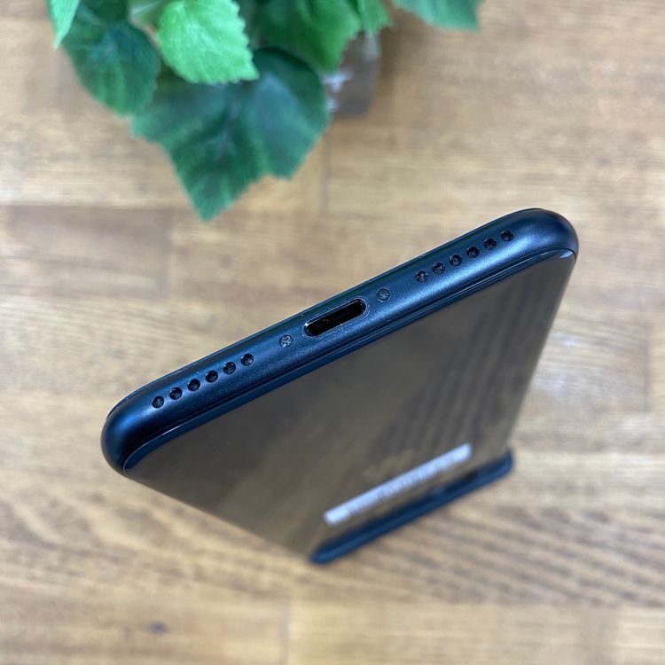 iPhone SE2 64GB �֥�å� ������SIM�ե꡼����̵��