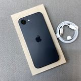 バッテリー100% iPhone 16e 128GB ブラック Apple版 SIMフリー送料無料