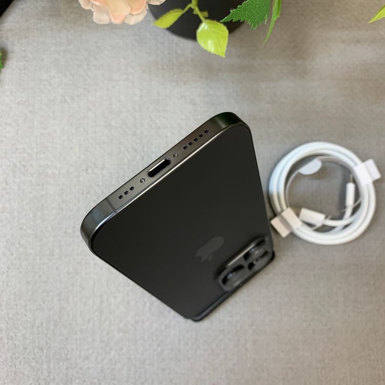 �Хåƥ꡼96% iPhone 15Pro 256GB �֥�å� ������ SIM�ե꡼����̵��