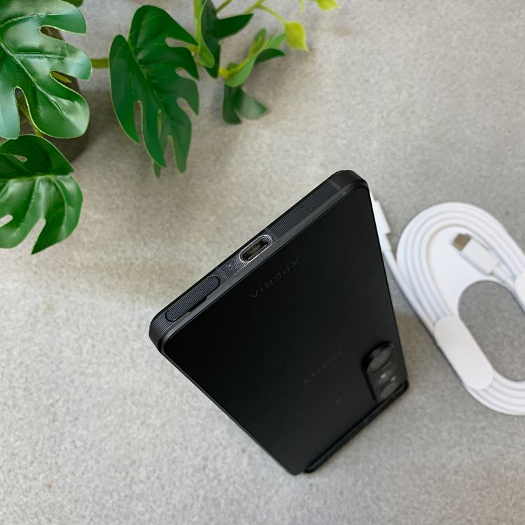 Sony Xperia 1 VI SO-51E 256GB �֥�å� �ɥ����� SIM�ե꡼����̵��
