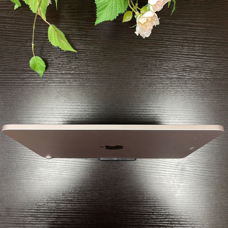 新品同様 iPad Air(第5世代) 64GB Wi-Fiモデル 送料無料