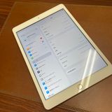 iPad(��8����) 32GB ������� Wi-Fi��ǥ� ����̵��