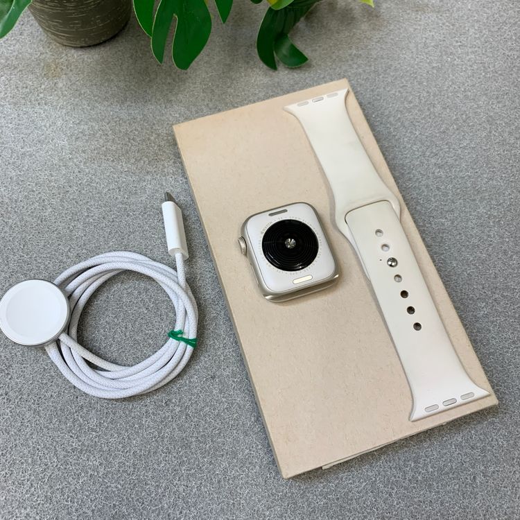 �Хåƥ꡼ 99% Apple Watch SE2 40mm GPS + Cellular��ǥ�