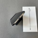 �Хåƥ꡼100% iPhone Air 256GB ���饦�ɥۥ磻�� ������ SIM�ե꡼����̵��