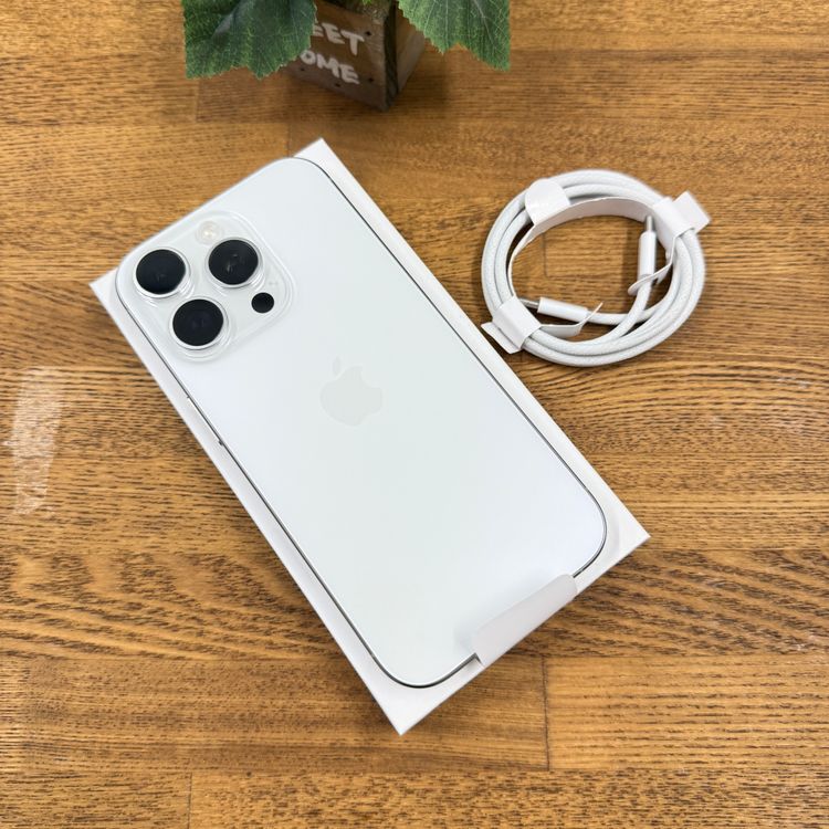 ���ʡ�̤���� iPhone 16Pro 256GB �ۥ磻�� ������ SIM�ե꡼����̵��