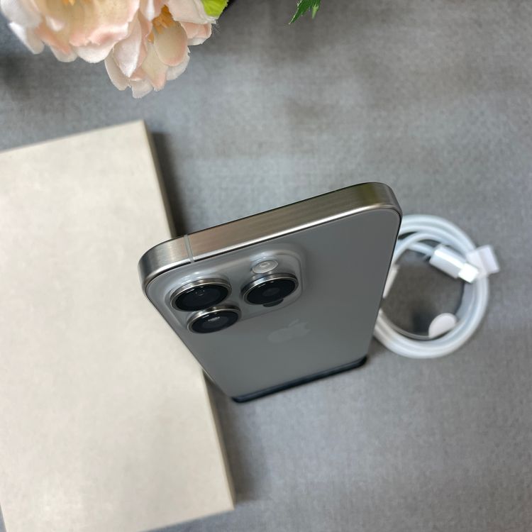 ����Ʊ��iPhone 15Pro 256GB �ʥ����� ������ SIM�ե꡼����̵��