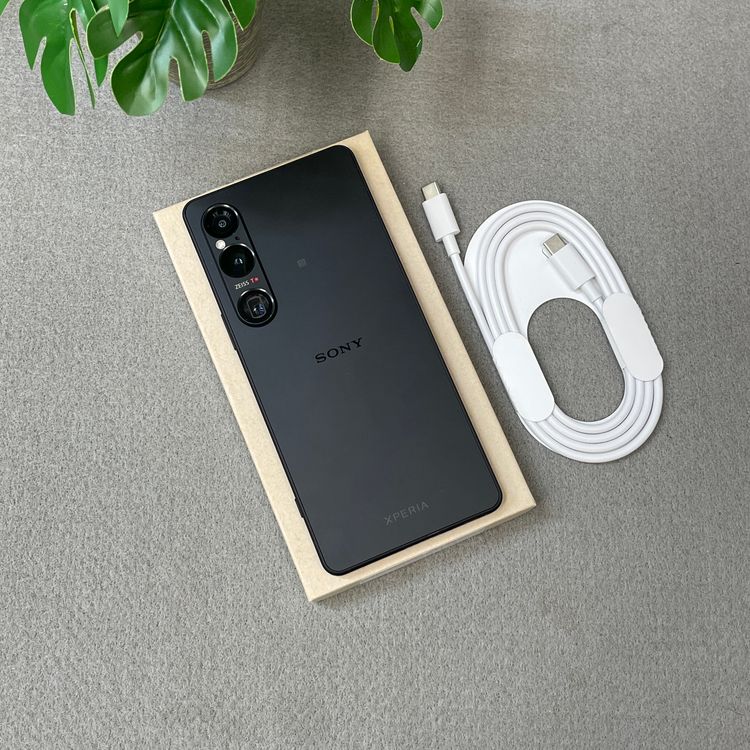 Sony Xperia 1 VI SO-51E 256GB �֥�å� ������ SIM�ե꡼����̵��