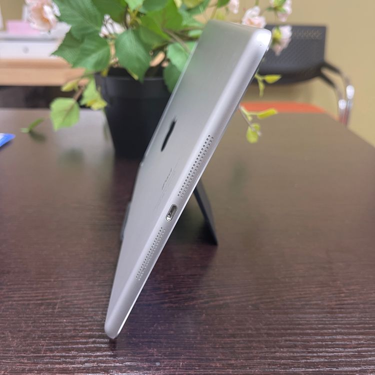 iPad Air 32GB Wi-Fi + Cellularǥ SIMե꡼