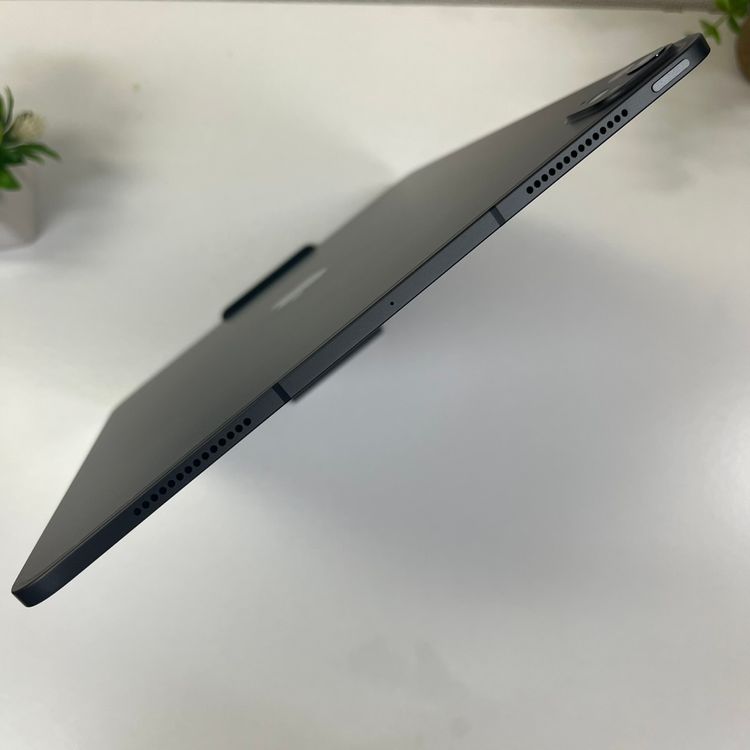 ����Ʊ�� iPad Pro 13����� M4 512GB �֥�å� WiFi + Cellular