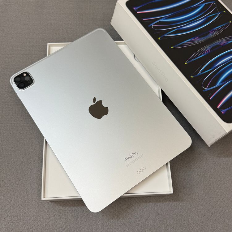 �Хåƥ꡼ 95% iPad Pro ��4���� M2���å� 256GB ������С� ����̵��