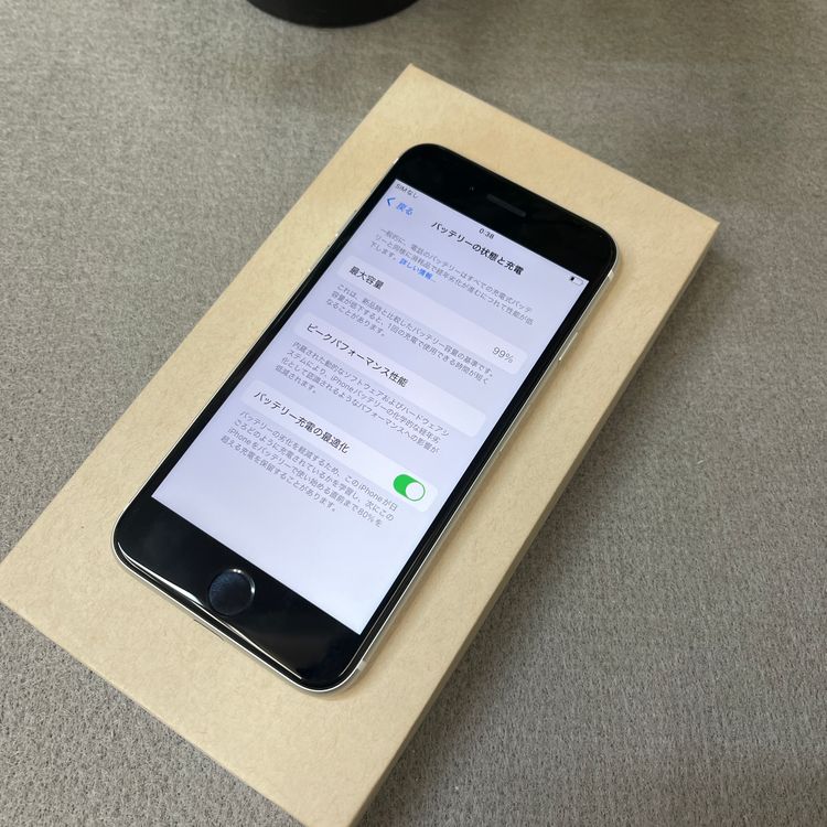 �Хåƥ꡼99% iPhone SE2 64Gb �ۥ磻�� ������SIM�ե꡼ ����̵�� 26088