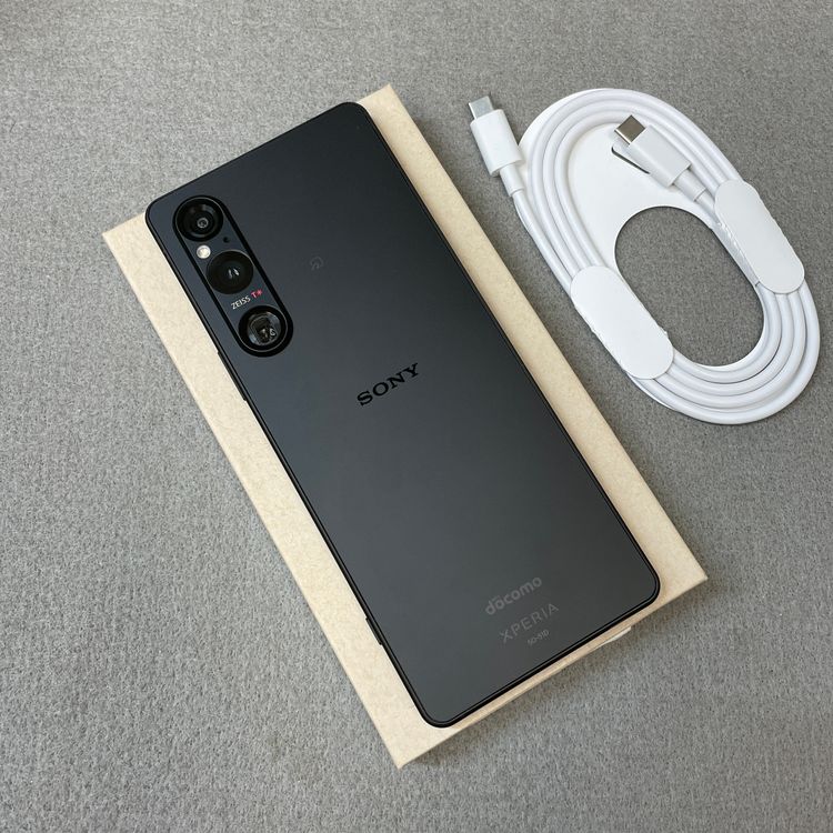 Sony Xperia 1 V SO-51D 256GB �֥�å� ������ SIM�ե꡼����̵��