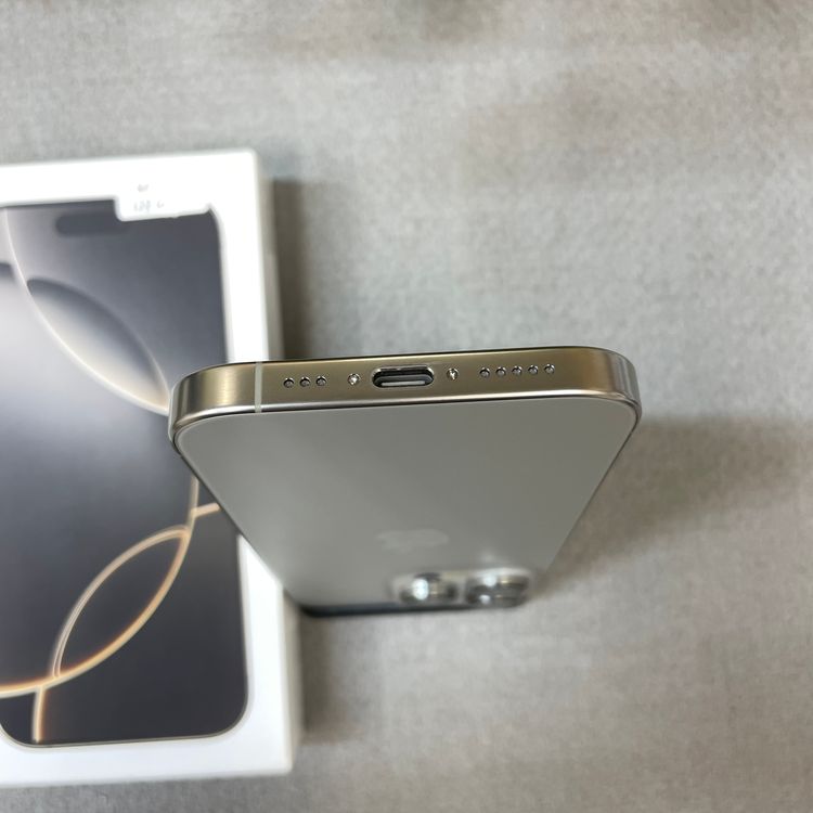 ����� iPhone 16Pro 128GB �ʥ����� ����SIM�ե꡼ ����̵