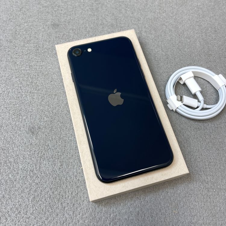 �Хåƥ꡼ 93% iPhone SE3 64GB �ߥåɥʥ��� ������ SIM�ե꡼ ����̵��
