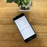 iPhone SE2 64GB �ۥ磻�� ������ SIM�ե꡼ ����̵��