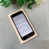 �Хåƥ꡼96% iPhone SE�裲���� 128Gb ��å� ������ SIM�ե꡼