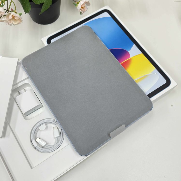 ʡ̤ iPad A16 128GB ֥롼WiFi + Cellular ̵
