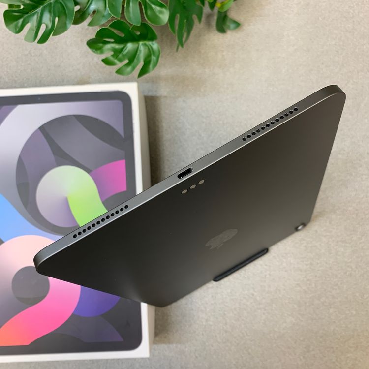 �Хåƥ꡼ 100% iPad Air(��4����) 64GB Wi-Fi��ǥ�