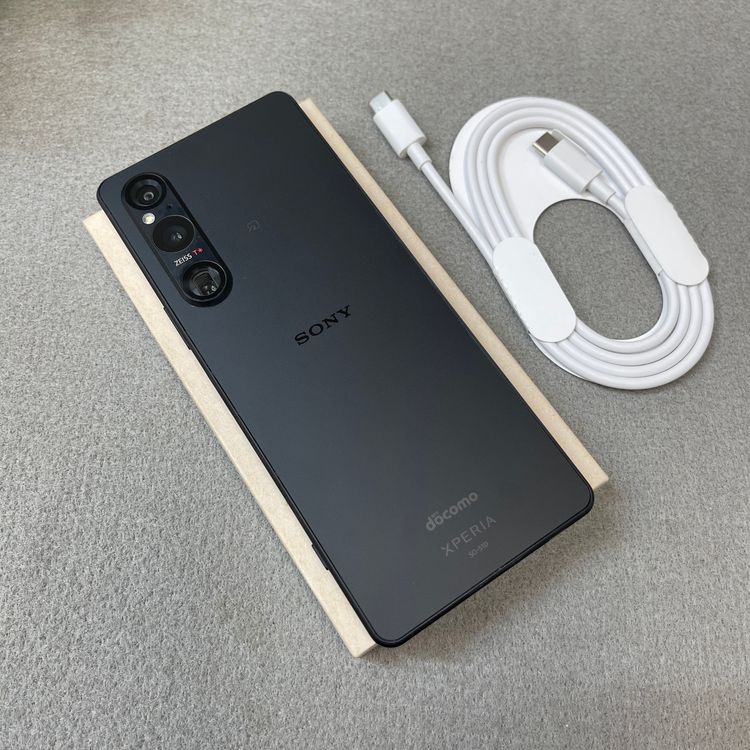 Sony Xperia 1 V SO-51D 256GB �֥�å� ������ SIM�ե꡼����̵��